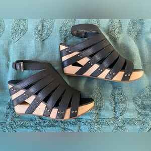Eileen Fisher Lotus wedge sandal, black leather, size 5.5